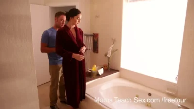 Moms Teach Sex – Step Mom teaches step son’s girlfriend how to fuck