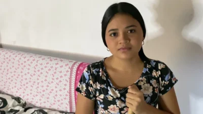 Maid has sex with her boss in exchange for increasing her salary